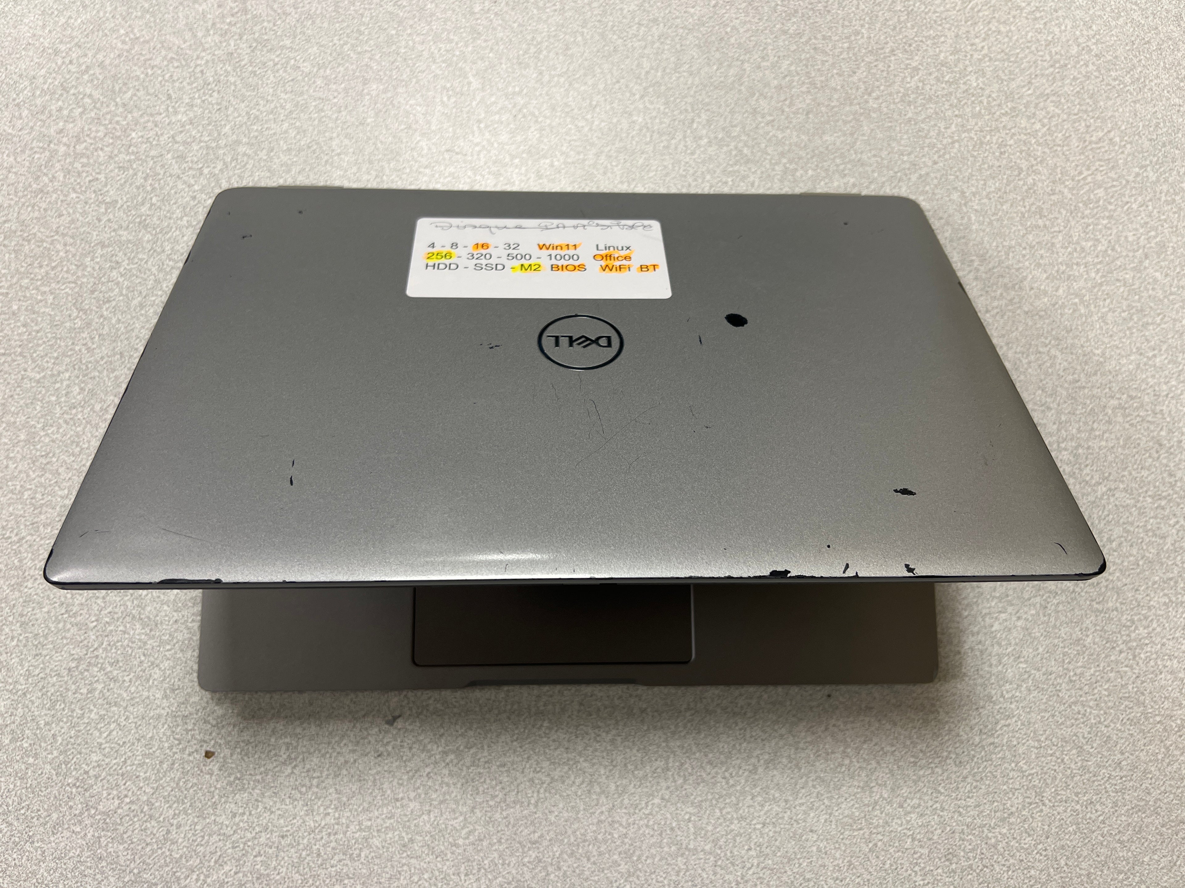 DELL Portable Latitude 5330