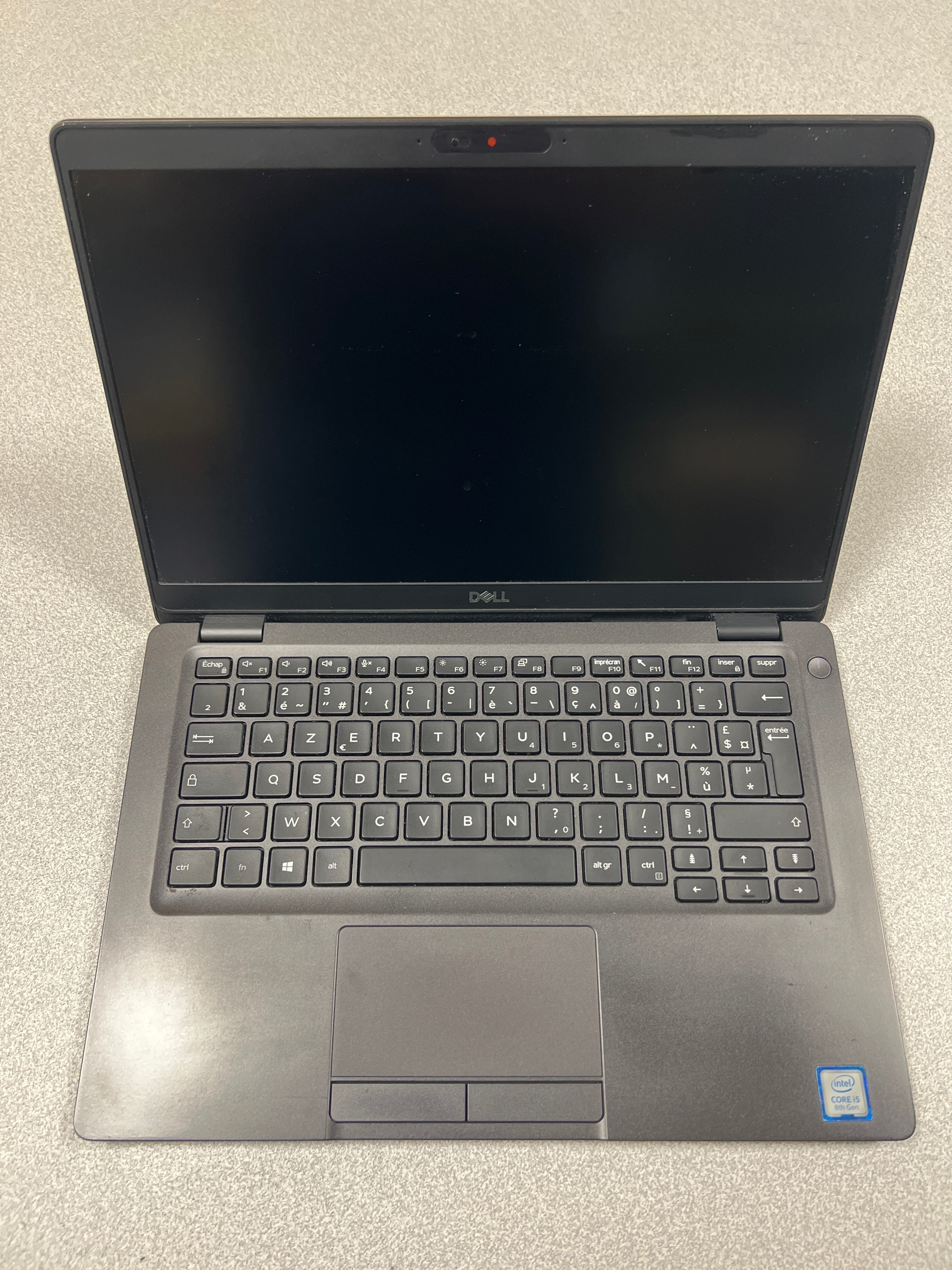 DELL Portable Latitude 5300
