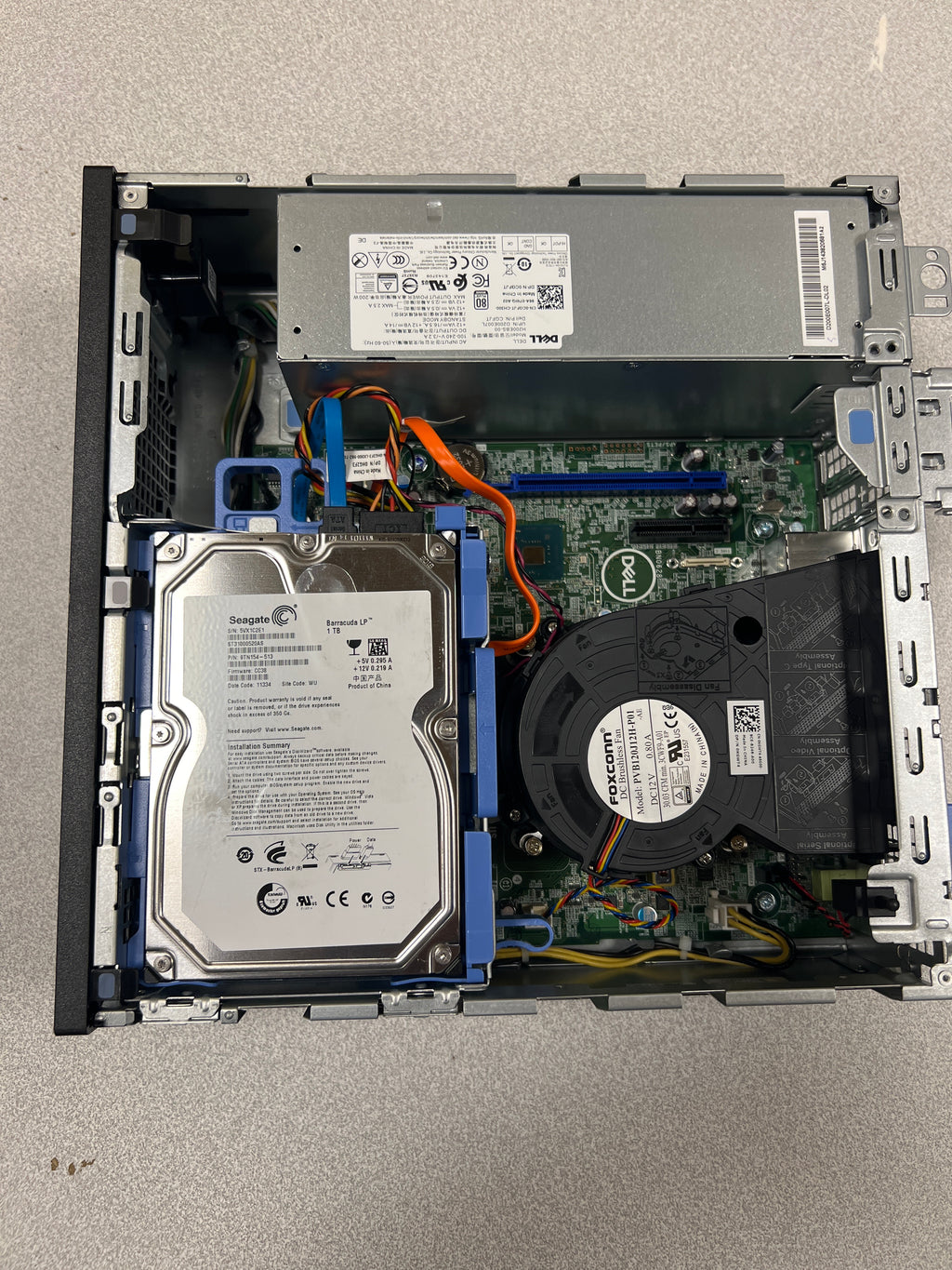 DELL Ordinateur Optiplex 5070 SFF